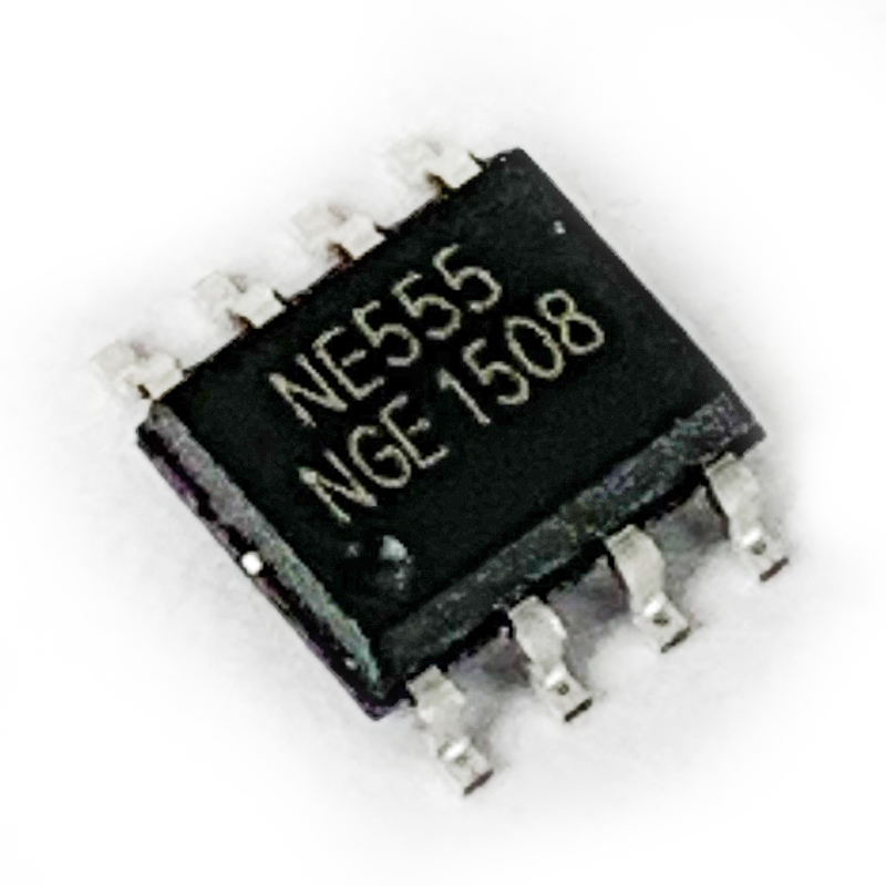 NE 555 SMD